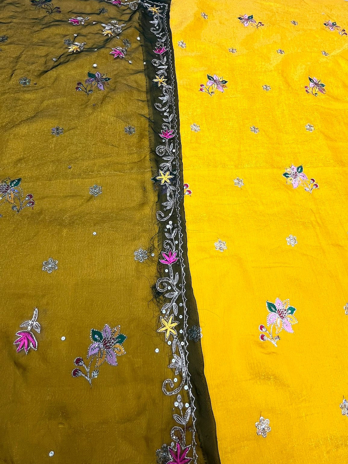 Rajputi Poshak – Premium Modal Silk with Pure Odhni – Ganga Rajputi Poshak, Bikaner