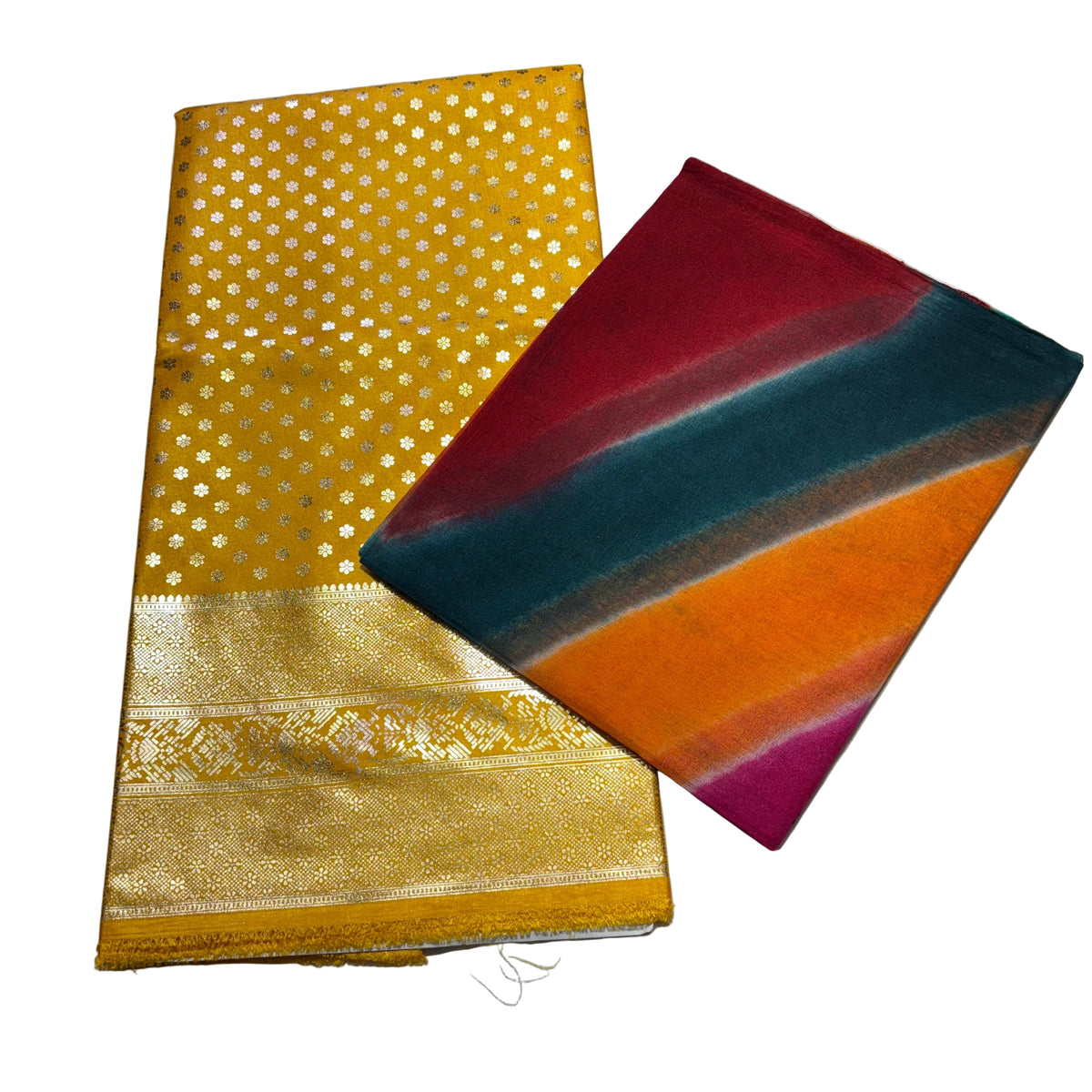 Rajputi Poshak – Zari Woven Silk Blend with Sarbati Poth Odhni – Ganga Rajputi Poshak, Bikaner