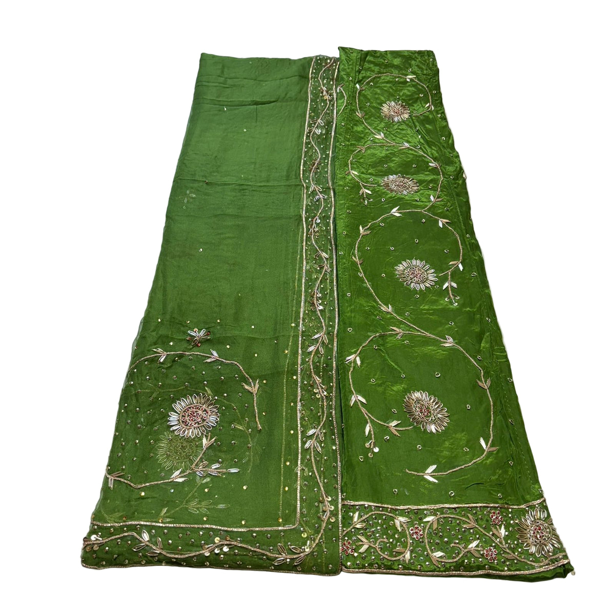 Rajputi Poshak – Zardozi Zari Handwork Natural Crepe with Thakurji Odhni – Ganga Rajputi Poshak, Bikaner