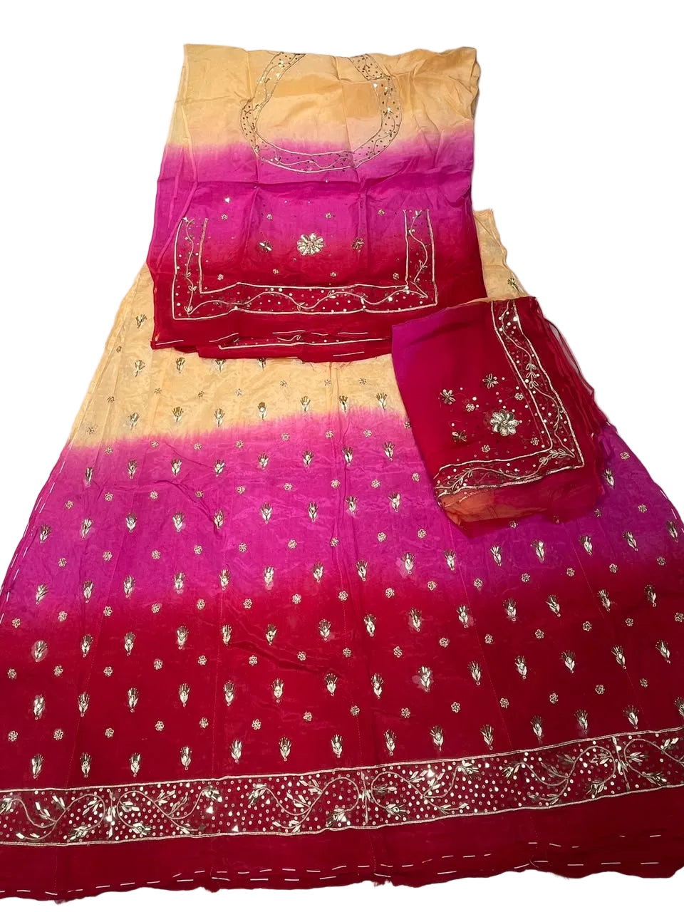 Rajputi Poshak – Ghevar Design Natural Crepe – Peach Cream & Rani Pink with Thakhurji Odhni – Ganga Rajputi Poshak, Bikaner