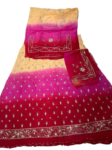 Rajputi Poshak – Ghevar Design Natural Crepe – Peach Cream & Rani Pink with Thakhurji Odhni – Ganga Rajputi Poshak, Bikaner