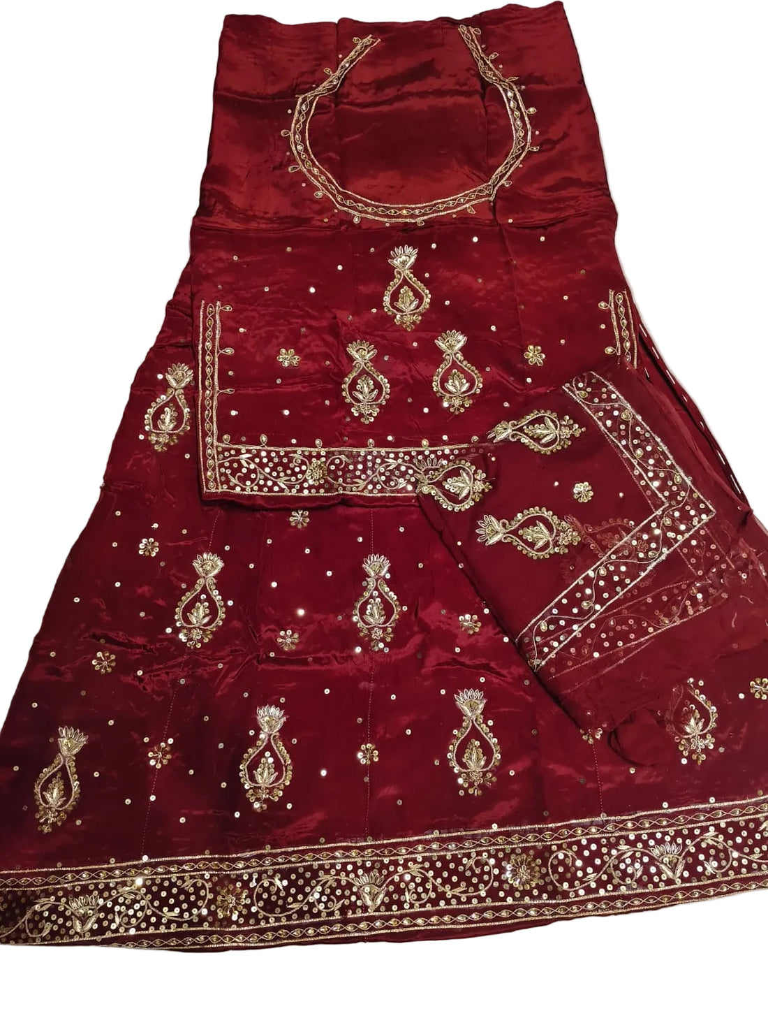 Rajputi Poshak – Chhota Kalash Natural Crepe – Maroon with Thakhurji Odhni – Ganga Rajputi Poshak, Bikaner