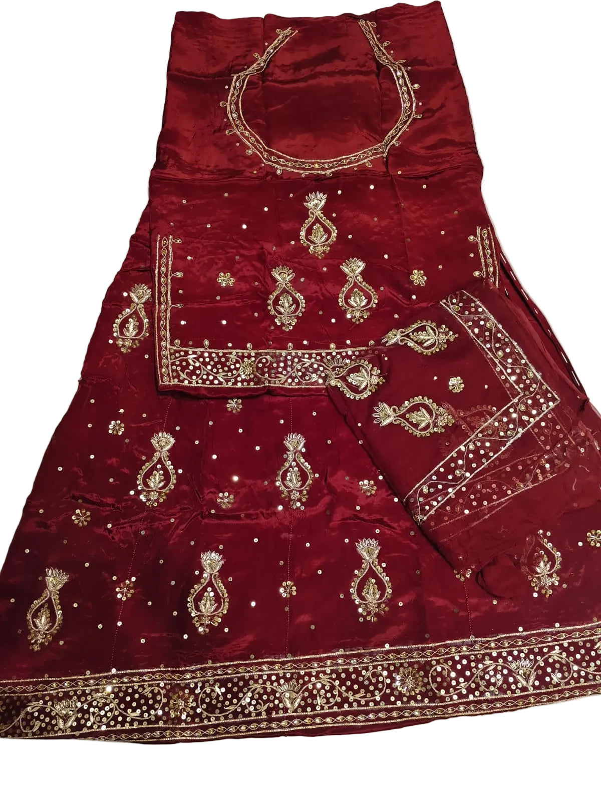 Rajputi Poshak – Chhota Kalash Natural Crepe – Maroon with Thakhurji Odhni – Ganga Rajputi Poshak, Bikaner