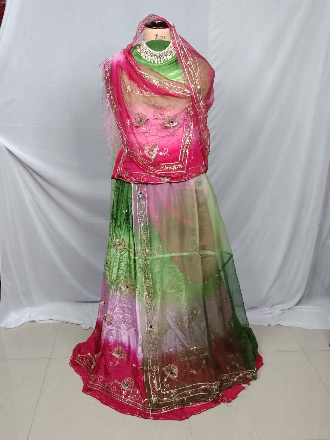 Rajputi Poshak - Mor Pankh Pure Poshak With Thakhurji Pure Odhni - Rani Pink, Green, Baby Pink, Elaichi With Same Colour Odhni