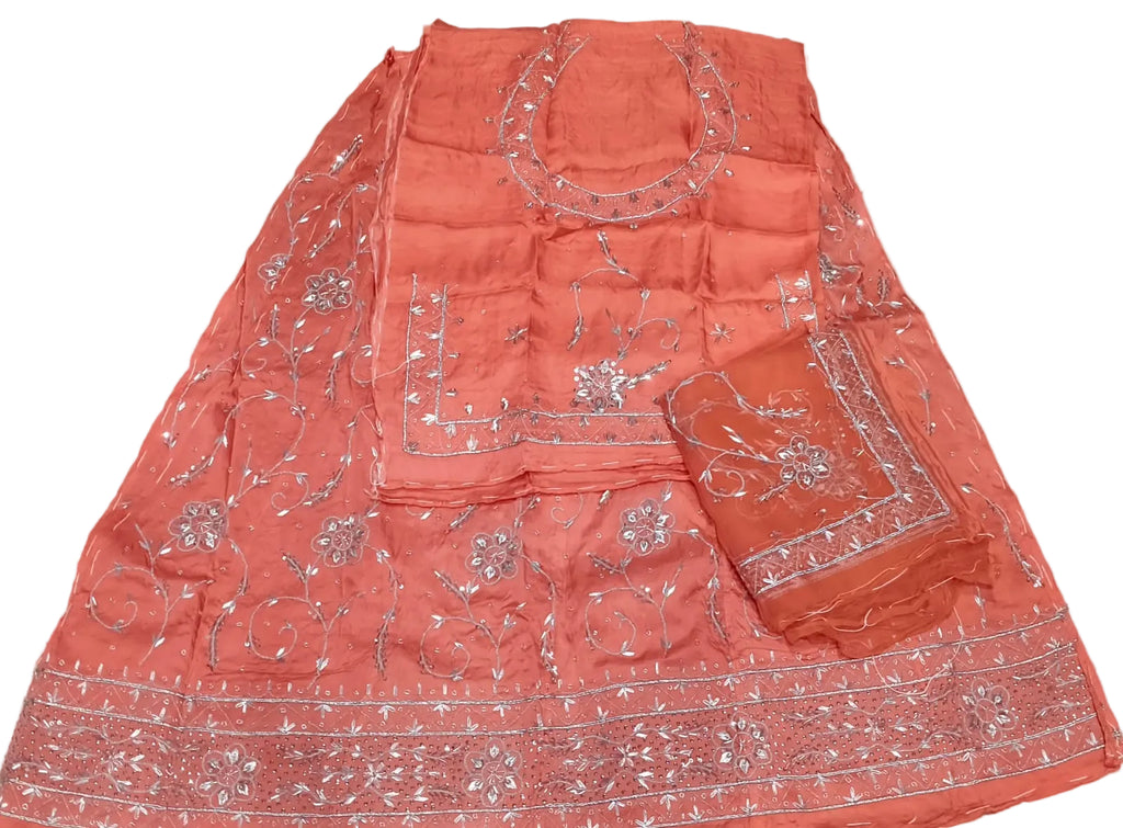 Rajputi Poshak – Rose Border Silver Work Bember Satin – with Thakhurji Odhni – Ganga Rajputi Poshak, Bikaner