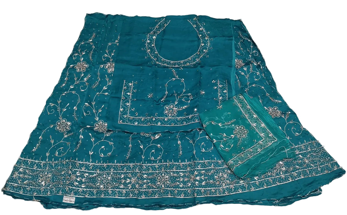 Rajputi Poshak – Rose Border Silver Work Bember Satin – with Thakhurji Odhni – Ganga Rajputi Poshak, Bikaner