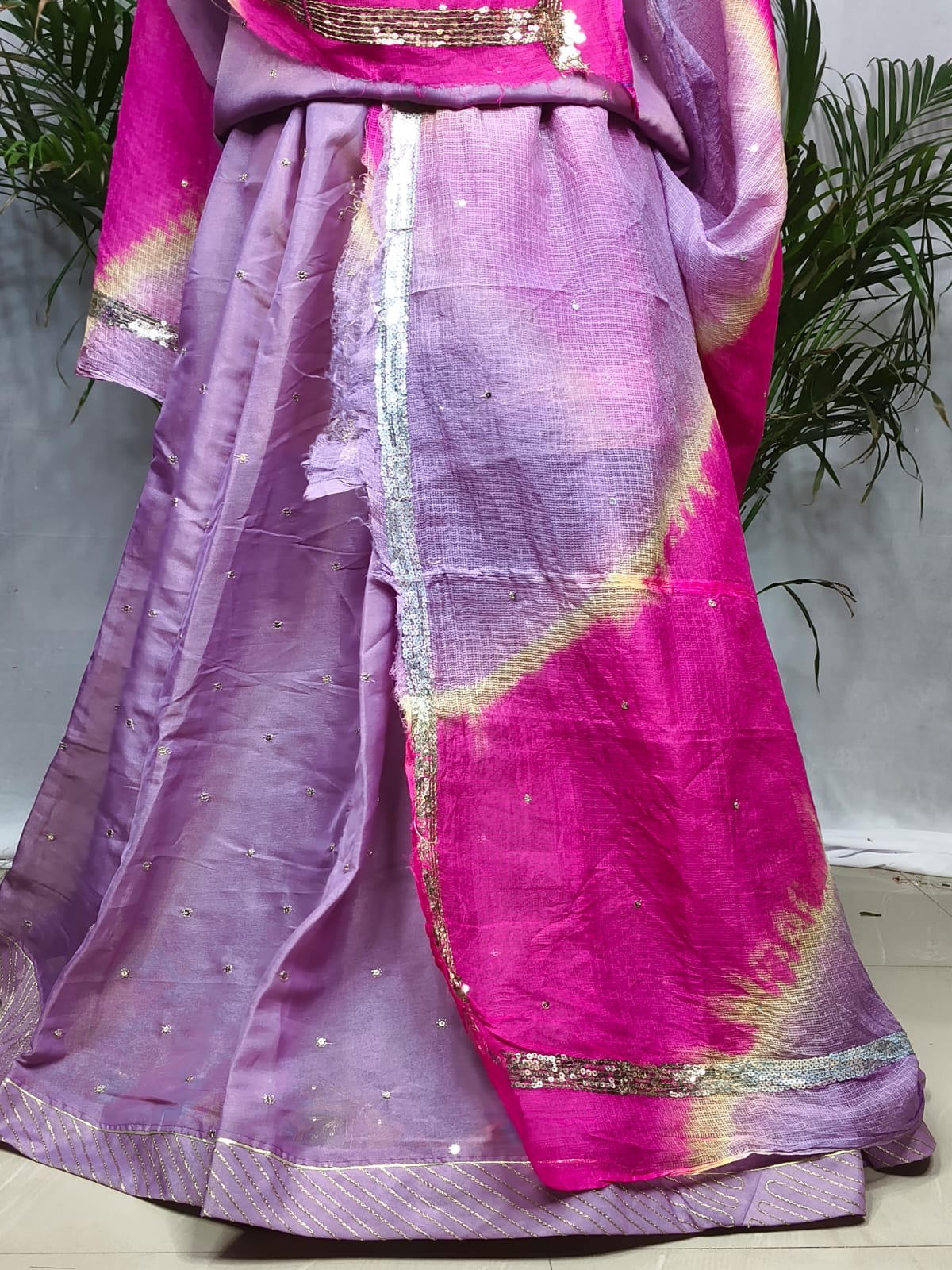 Rajputi Poshak - Mukesh Taari Tissue Pure - Purple With Double Colour Doria Odhni