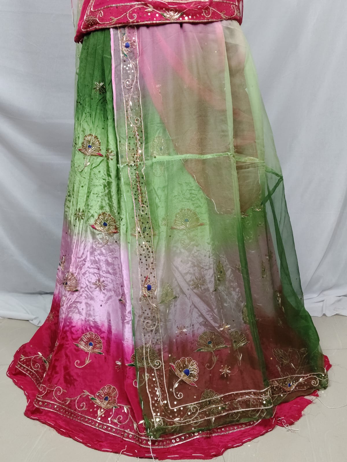 Rajputi Poshak - Mor Pankh Pure Poshak With Thakhurji Pure Odhni - Rani Pink, Green, Baby Pink, Elaichi With Same Colour Odhni