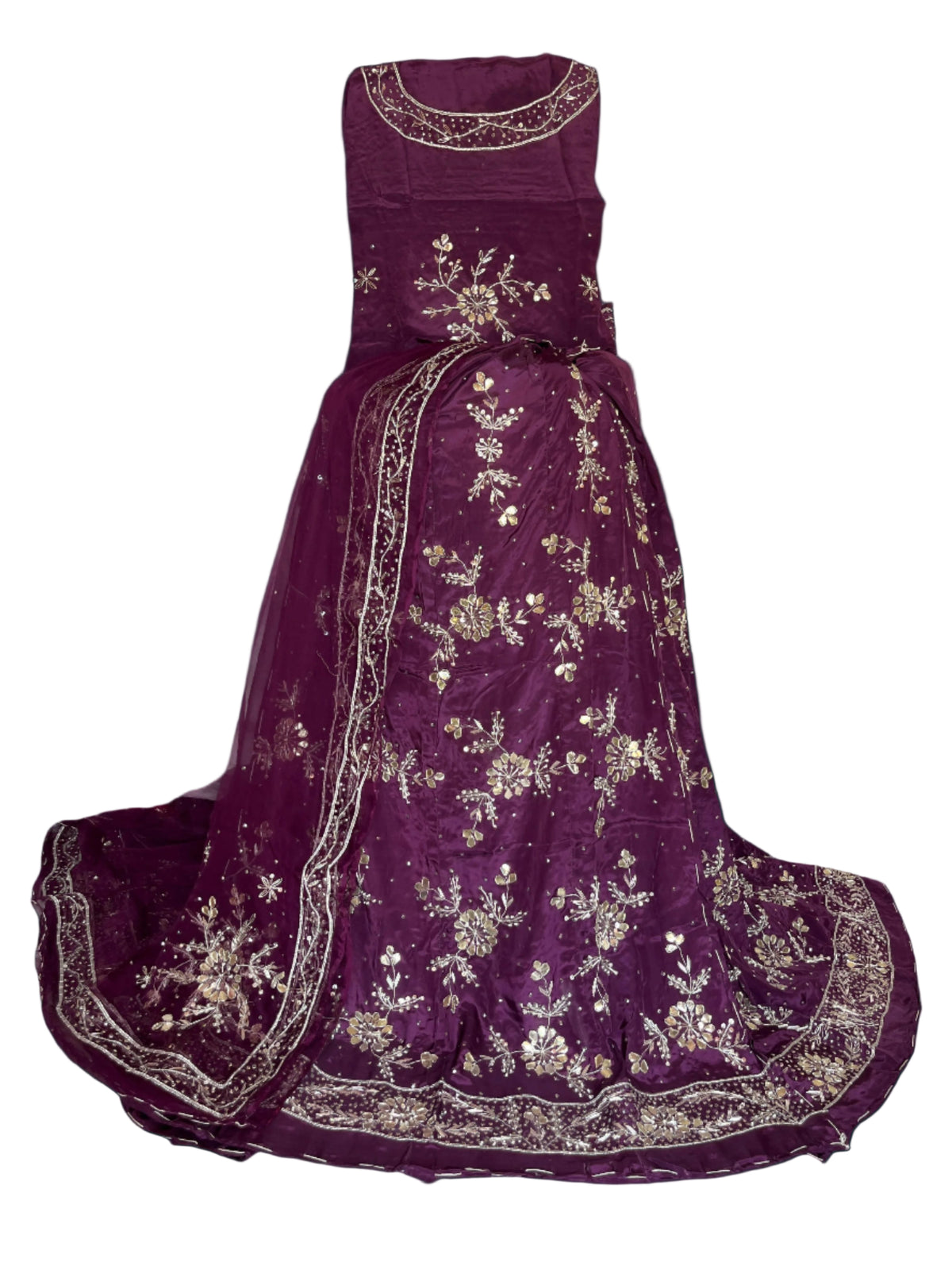 Rajputi Poshak – Gota Patti Zardozi Natural Crepe – Maroon with Thakurji Odhni – Ganga Rajputi Poshak, Bikaner